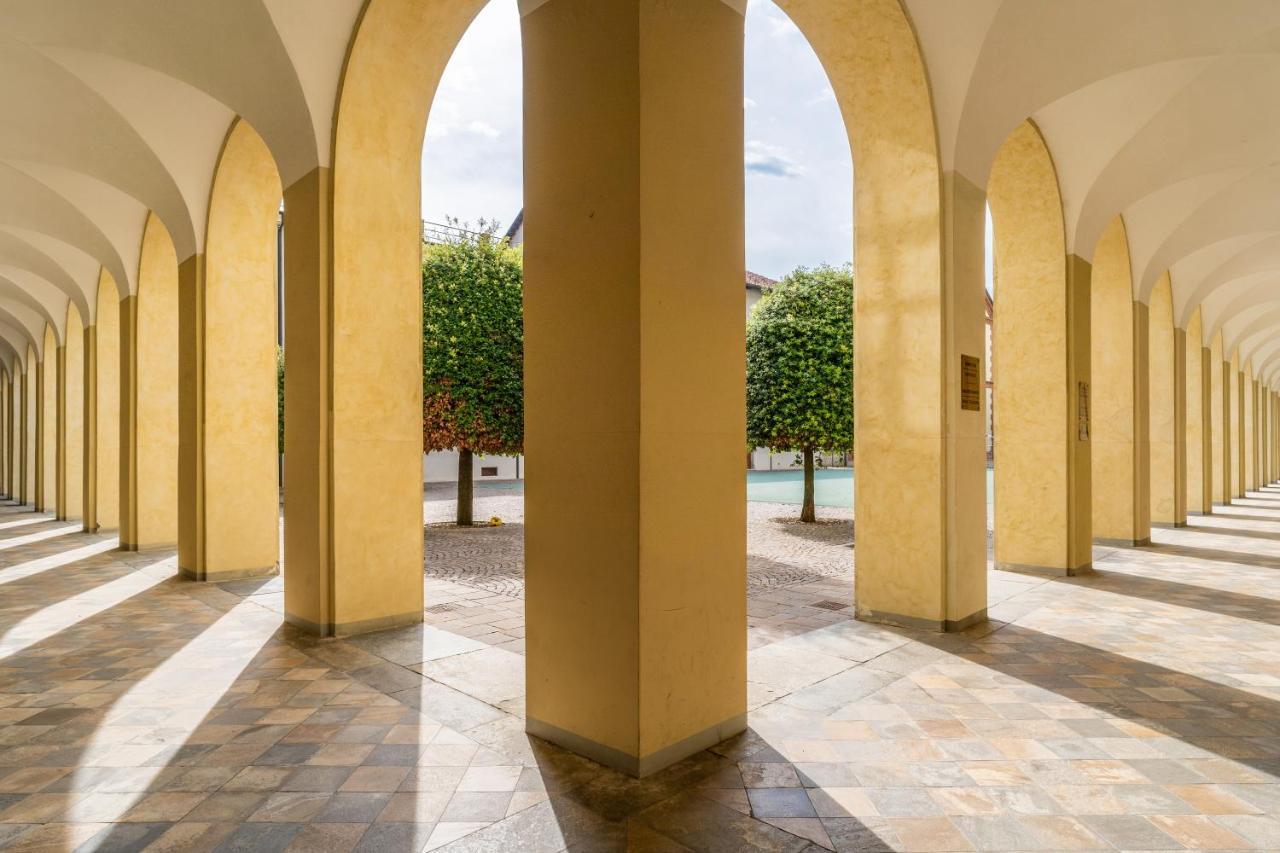 Il Seminario Hotel Alba  Bagian luar foto